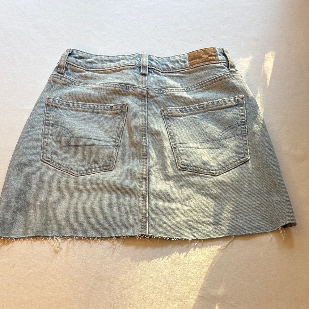 American Eagle Outfitters Light Blue Denim Mini Skirt- size 00 - Picture 7 of 13